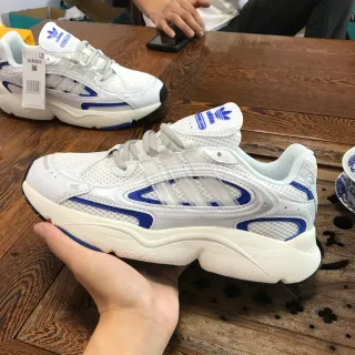 Adidas 白蓝 复古未来主义 网面和合成覆盖 厚底运动鞋