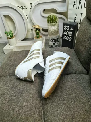 Adidas White Gold Leather Upper Three-Stripe Side Panel Lifestyle Sneakers 6