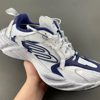 Adidas White Navy Sculpted Midsole Layered Nylon/synthetic Overlays Chunky Sneakers
