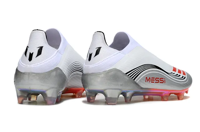 Adidas Zapatos de fútbol blancos rojos de corte bajo con ajuste de calcetín suela iridiscente para terreno firme 5
