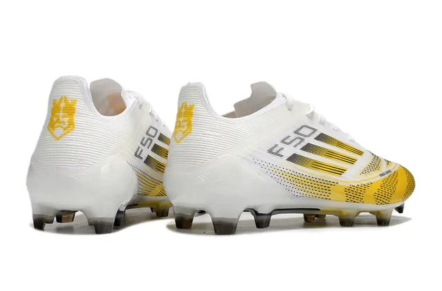 Adidas Sapatos de Futebol Low-Cut com studs moldados, laço assimétrico e superfície firme, branco e amarelo 5