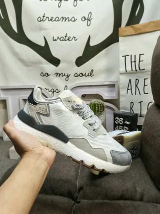Adidas Tênis Brancos Amarelos Solado Médio Listra Três Painel Lateral Chunky Sneakers 15