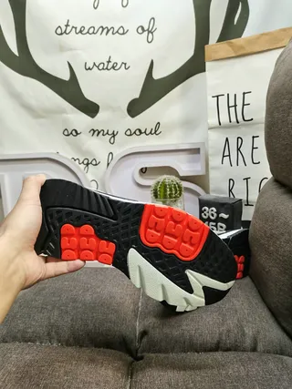 Adidas Tênis Brancos Amarelos Solado Médio Listra Três Painel Lateral Chunky Sneakers 24