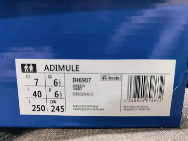Adidas Yeezy Slide 橄榄绿麂皮拖鞋 2