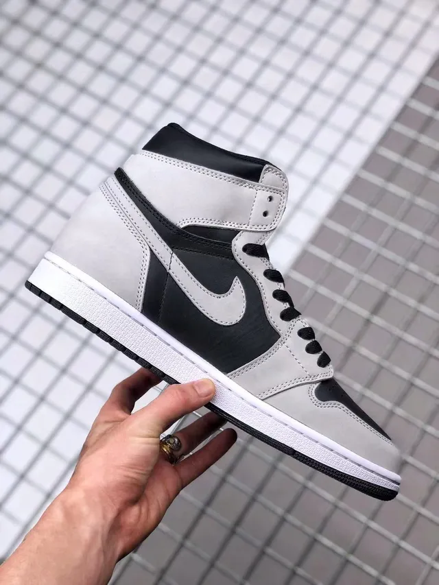 Air Jordan 1 Gris Negro High-Top Ante y Cuero Con Paneles Zapatos de Baloncesto 5