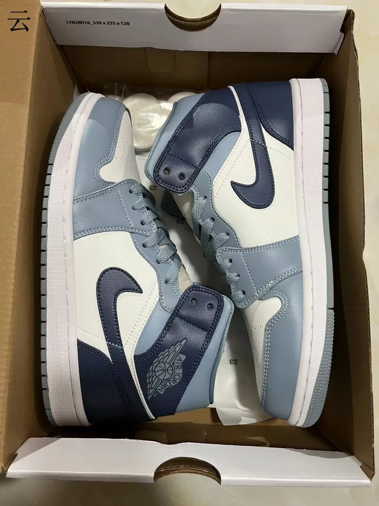 Air Jordan 1 High Top أبيض بحري رمادي أحذية كرة السلة 10