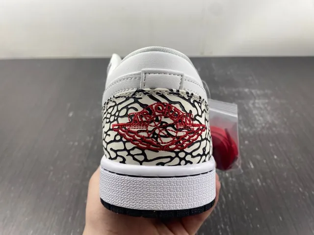 Tênis lifestyle Air Jordan 1 Low Elephant branco preto vermelho 4