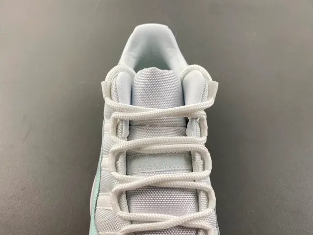 Air Jordan 11 मिंट ग्रीन पेटेंट लेदर बास्केटबॉल जूते 6