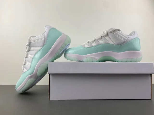Air Jordan 11 मिंट ग्रीन पेटेंट लेदर बास्केटबॉल जूते 15