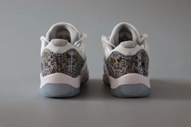Air Jordan 11 নেভি হোয়াইট বাস্কেটবল জুতো 6