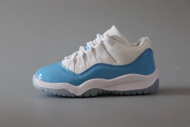 Air Jordan 11 নেভি হোয়াইট বাস্কেটবল জুতো 13