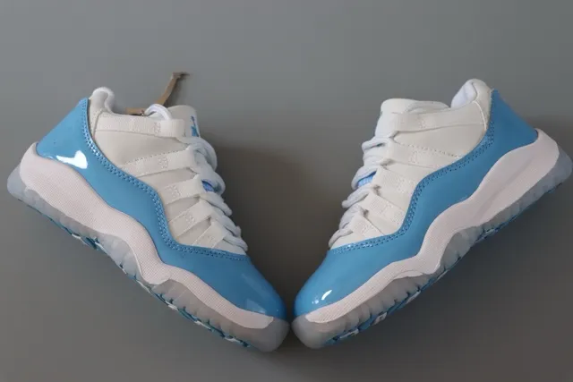 Air Jordan 11 নেভি হোয়াইট বাস্কেটবল জুতো 19