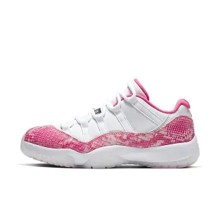 Tênis de basquete Air Jordan 11 pele de cobra branco e rosa