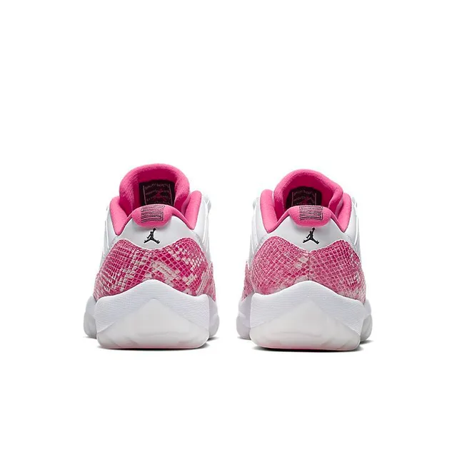 Tênis de basquete Air Jordan 11 pele de cobra branco e rosa 2