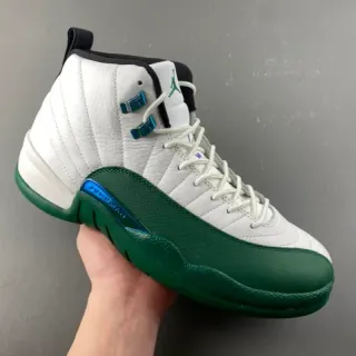Zapatillas de baloncesto Air Jordan 12 blancas y verdes