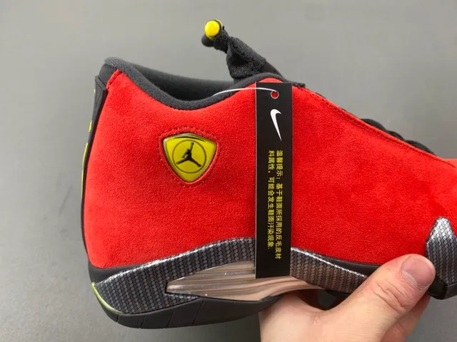 Air Jordan 14 Red Black Ferrari Collaboration Chaussures de basket 3