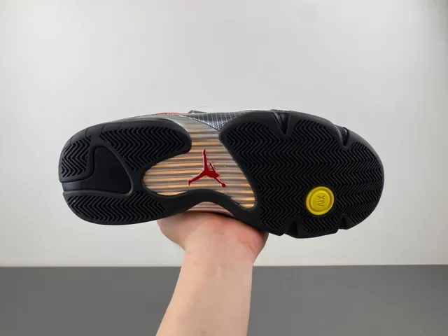 Air Jordan 14 Red Black Ferrari Collaboration Chaussures de basket 9