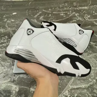 Air Jordan 14 白黑银篮球鞋