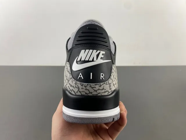 Tênis de basquete Air Jordan 3 Black Cement com estampa de elefante 4