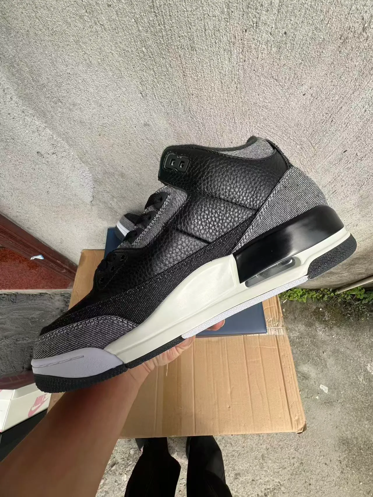 Air Jordan 3 ब्लैक ग्रे टेक्सचर्ड अपर बास्केटबॉल शूज़ 6