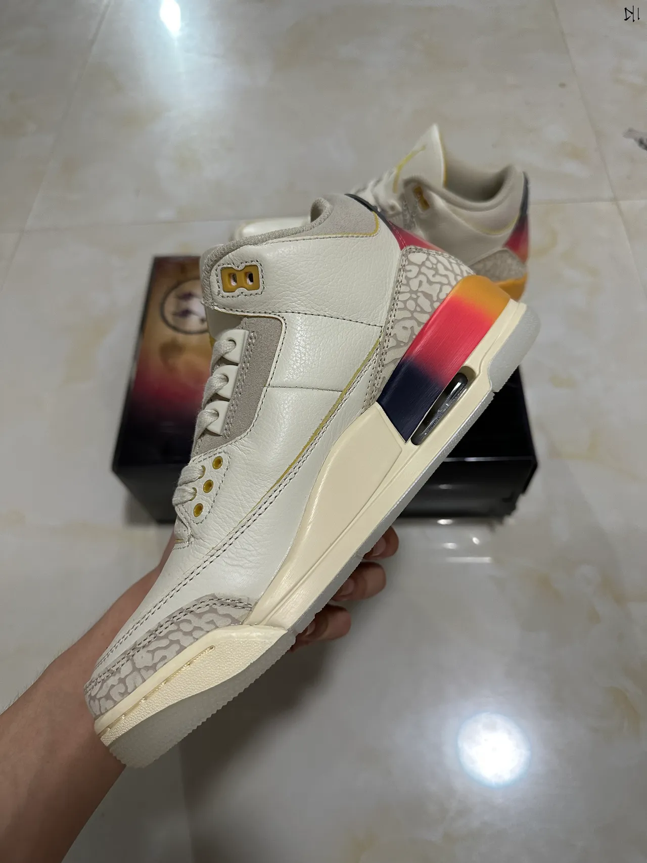 Air Jordan 3 Off-White ক্রিম গ্র্যাডিয়েন্ট হিল বাস্কেটবল জুতো 5