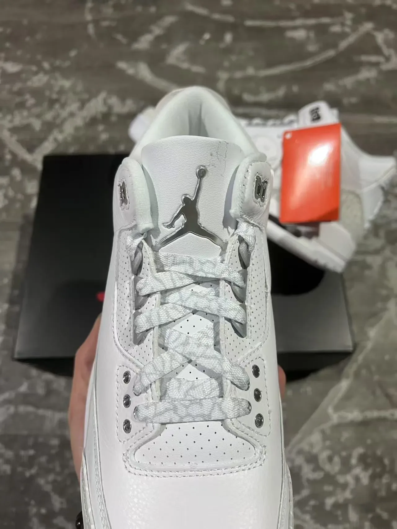 Air Jordan 3 White Elephant Print Basketball Shoes 4