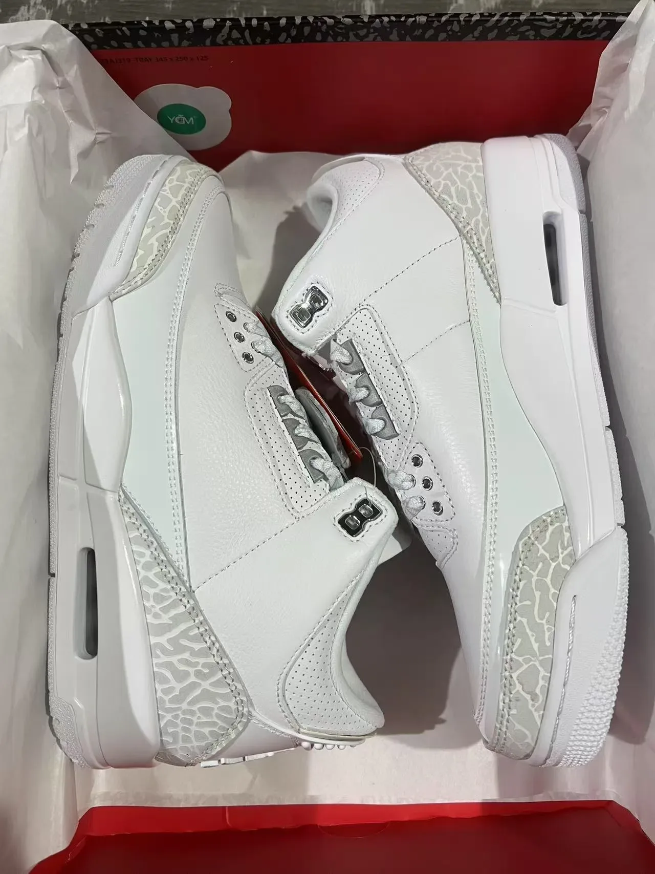 Air Jordan 3 White Elephant Print Basketball Shoes 9