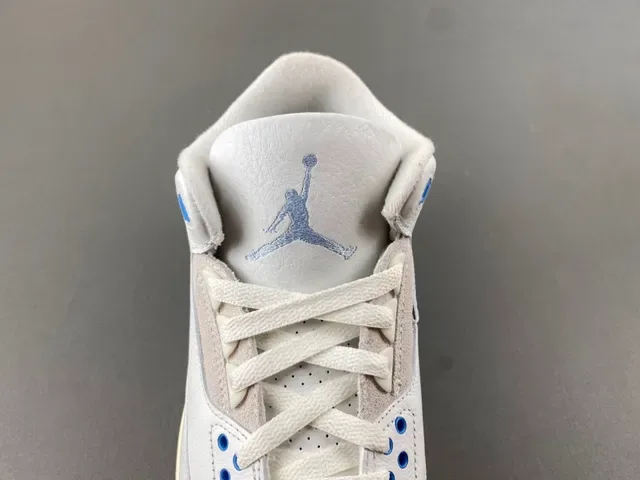 Air Jordan 3 أبيض رمادي فاتح أزرق حذاء كرة السلة 7