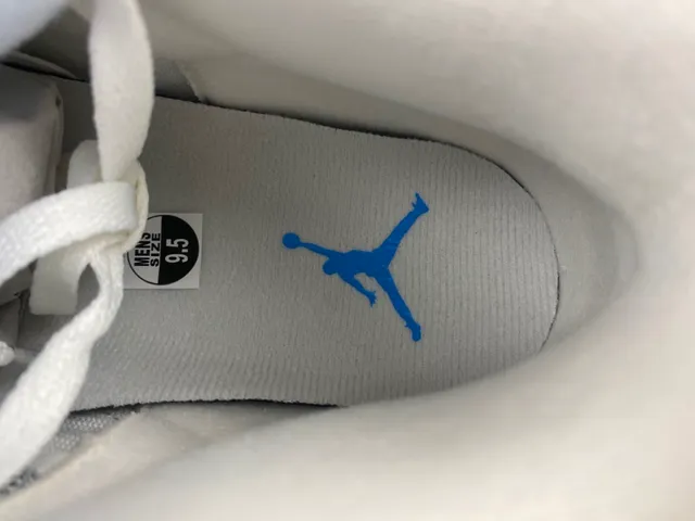 Air Jordan 3 সাদা হালকা ধূসর নীল বাস্কেটবল জুতো 7