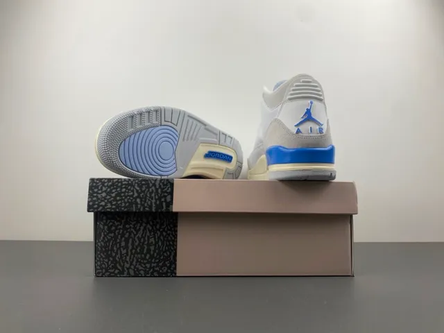 Air Jordan 3 সাদা হালকা ধূসর নীল বাস্কেটবল জুতো 16