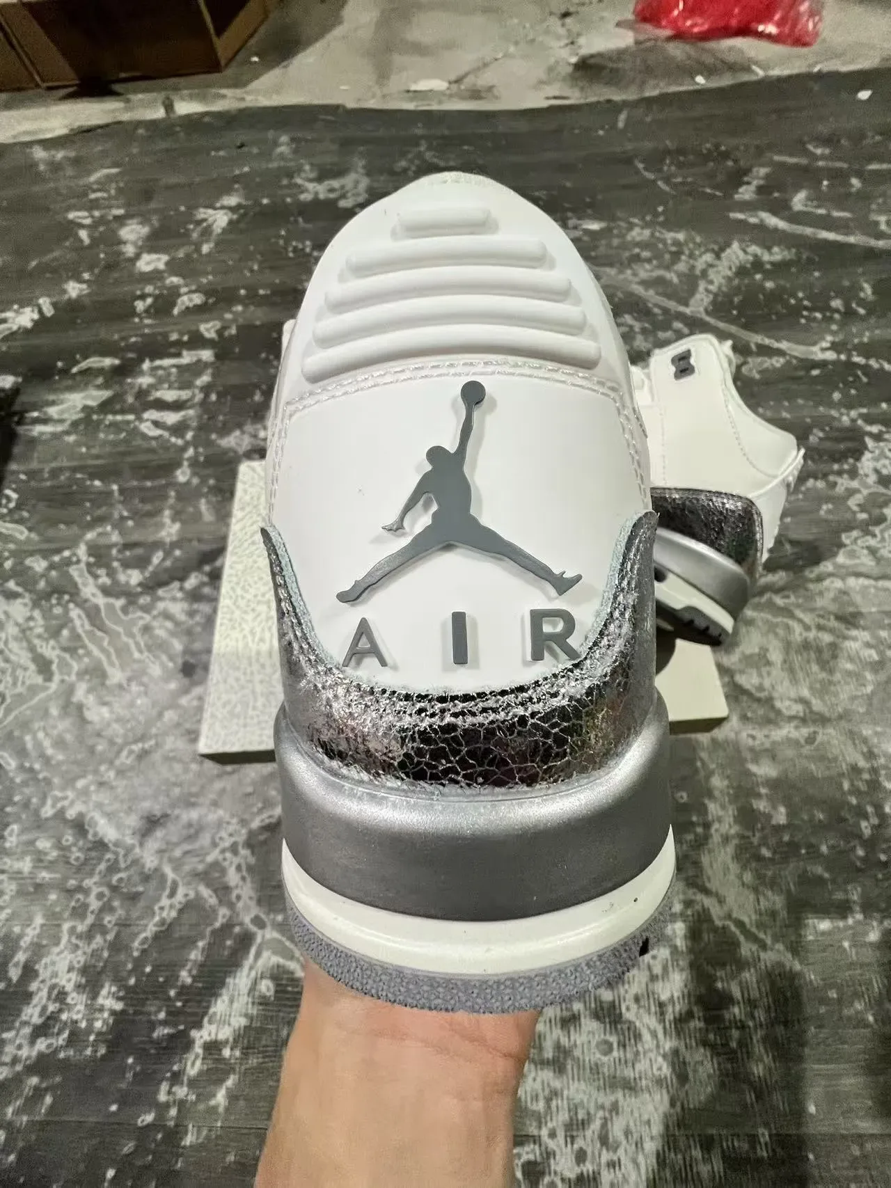 Air Jordan 3 أحذية كرة السلة البيضاء المعدنية الفضية 8