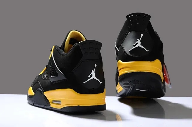 Air Jordan 4 Tênis de Basquete Preto Amarelo 3