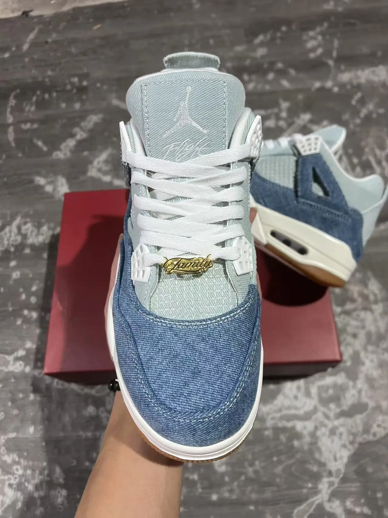 Zapatillas de baloncesto Air Jordan 4 azul denim blanco goma 3