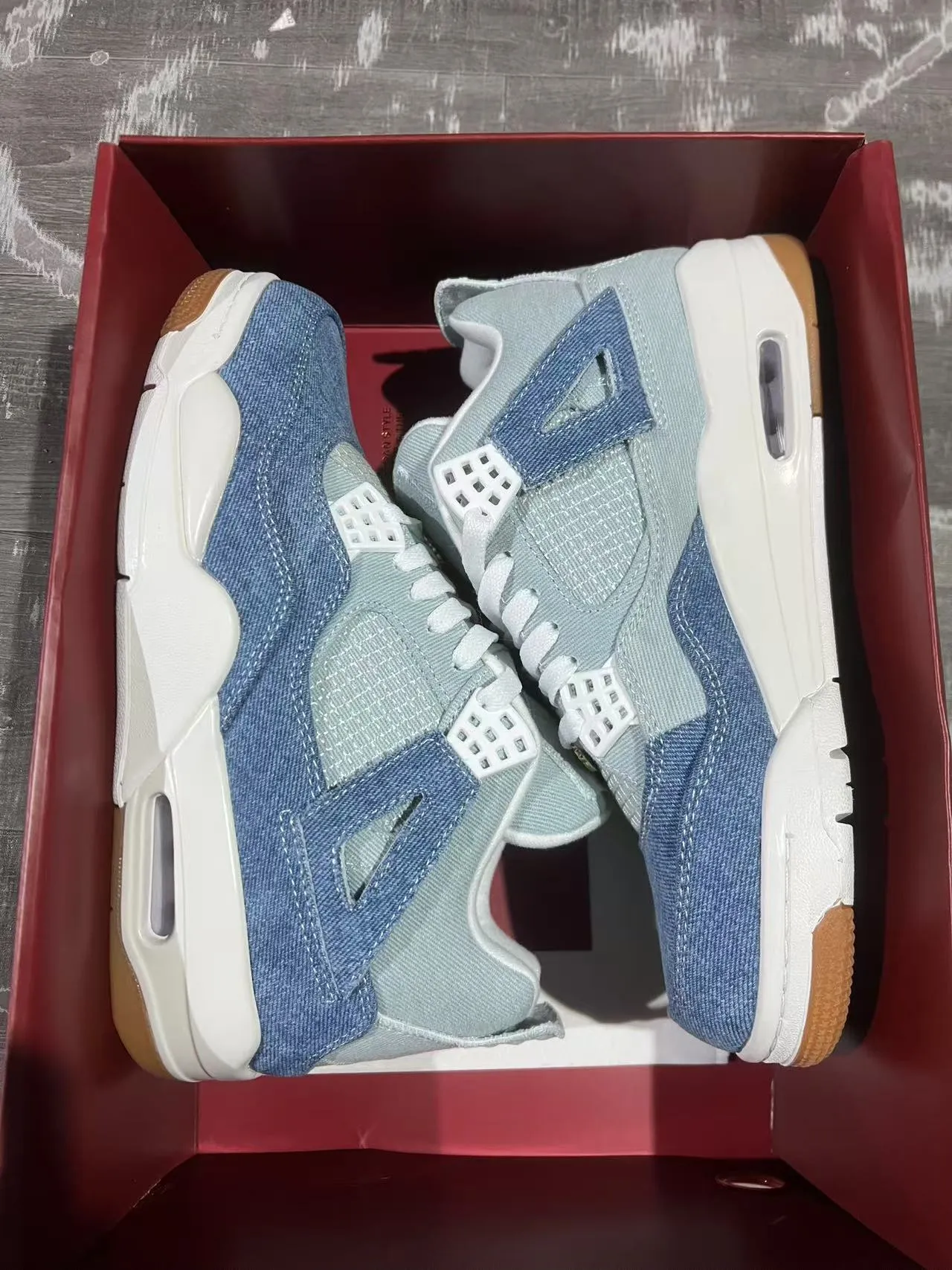 Zapatillas de baloncesto Air Jordan 4 azul denim blanco goma 9