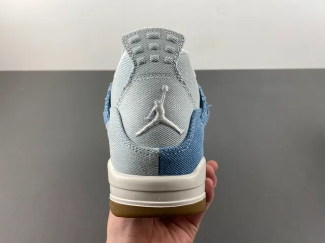 Air Jordan 4 Denim Blue White Gum أحذية كرة السلة 4