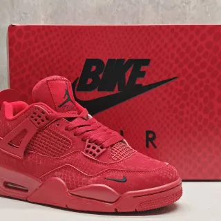 Air Jordan 4 मोनोक्रोमैटिक लाल स्नेक-एम्बॉस्ड बास्केटबॉल जूते