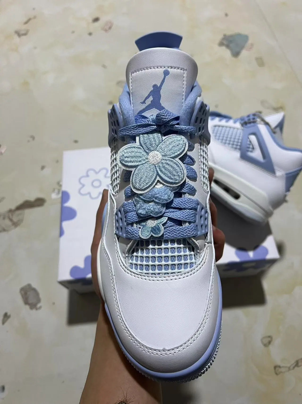 Air Jordan 4 Retro সাদা এবং হালকা নীল বাস্কেটবল জুতা 3