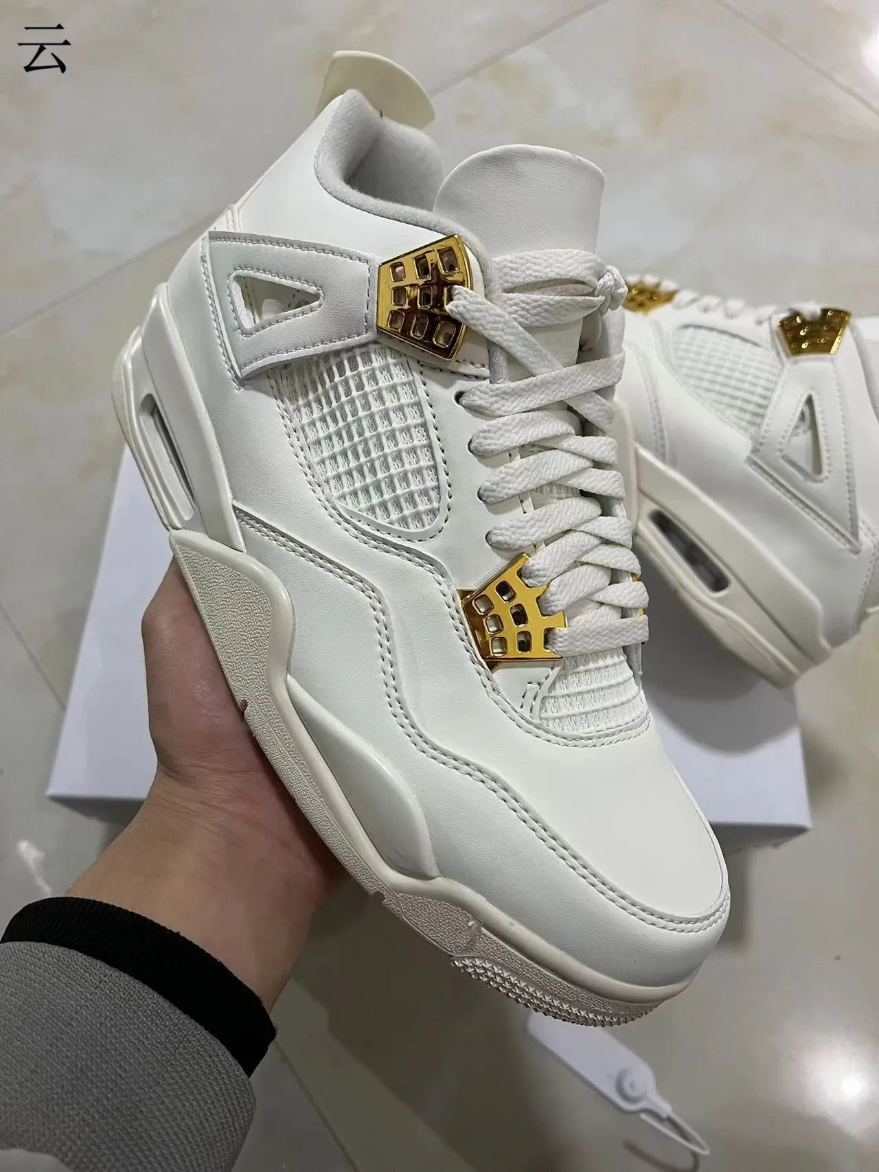 Air Jordan 4 হোয়াইট গোল্ড লেস লক বাস্কেটবল জুতো 2