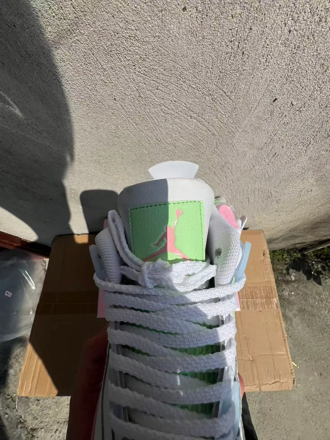 Zapatillas de baloncesto Air Jordan 4 blanco, rosa y verde menta 4