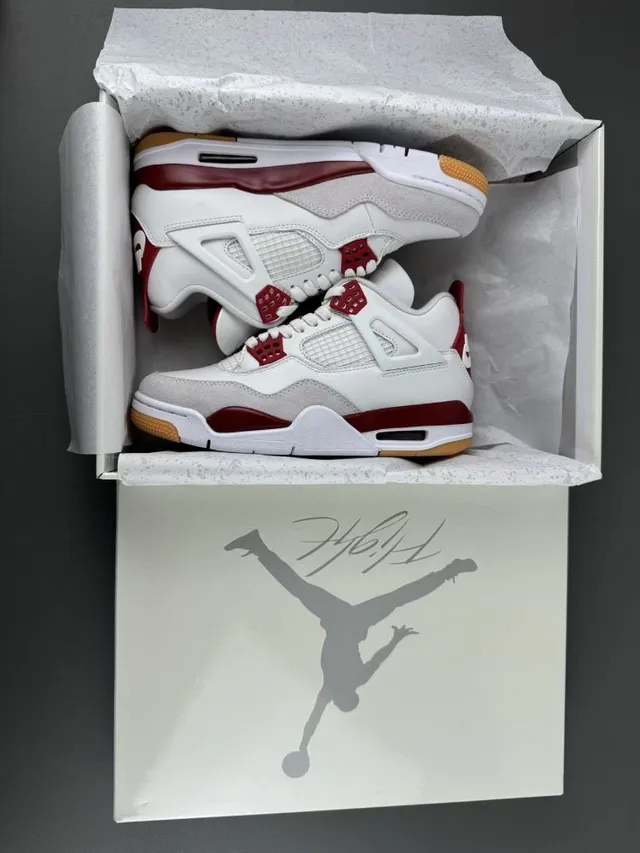 Tênis de basquete Air Jordan 4 branco e vermelho gum 12