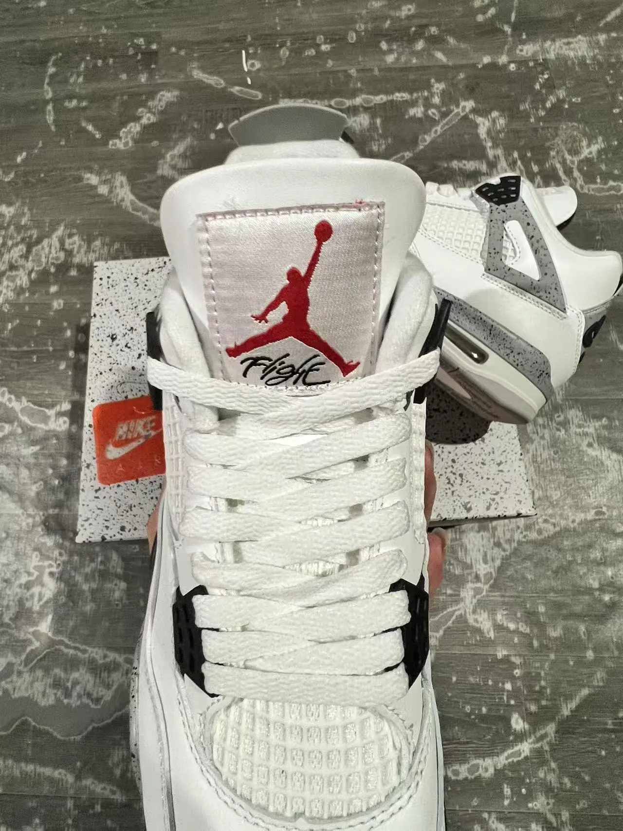 Air Jordan 4 白斑点灰黑篮球鞋 4