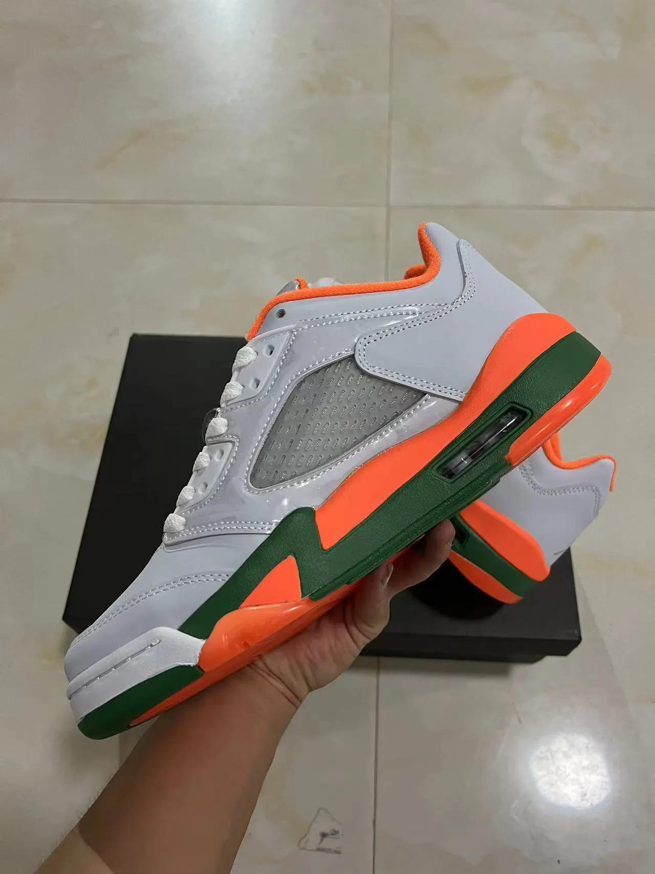 Zapatillas de baloncesto Air Jordan 5 blanco naranja verde 5