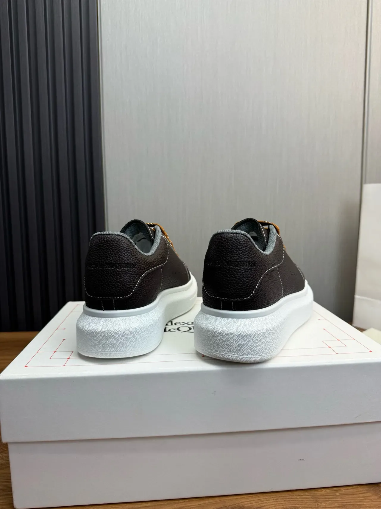 Alexander McQueen Brown Beige Oversized Platform Sole Pebbled Leather Upper Lifestyle Sneakers 4