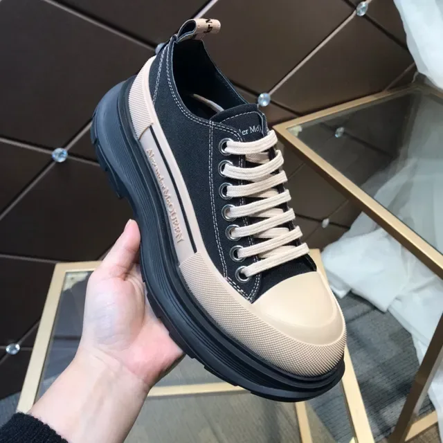 Alexander McQueen 黑色和米色 超大码 厚底运动鞋 2