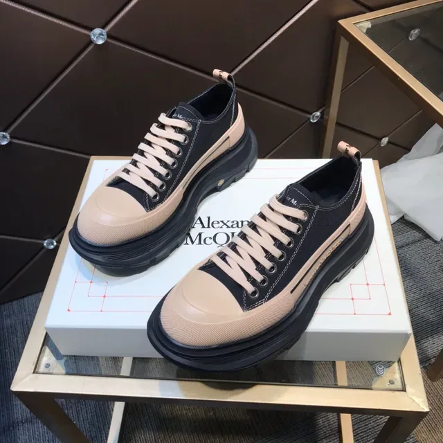 Alexander McQueen 黑色和米色 超大码 厚底运动鞋 9