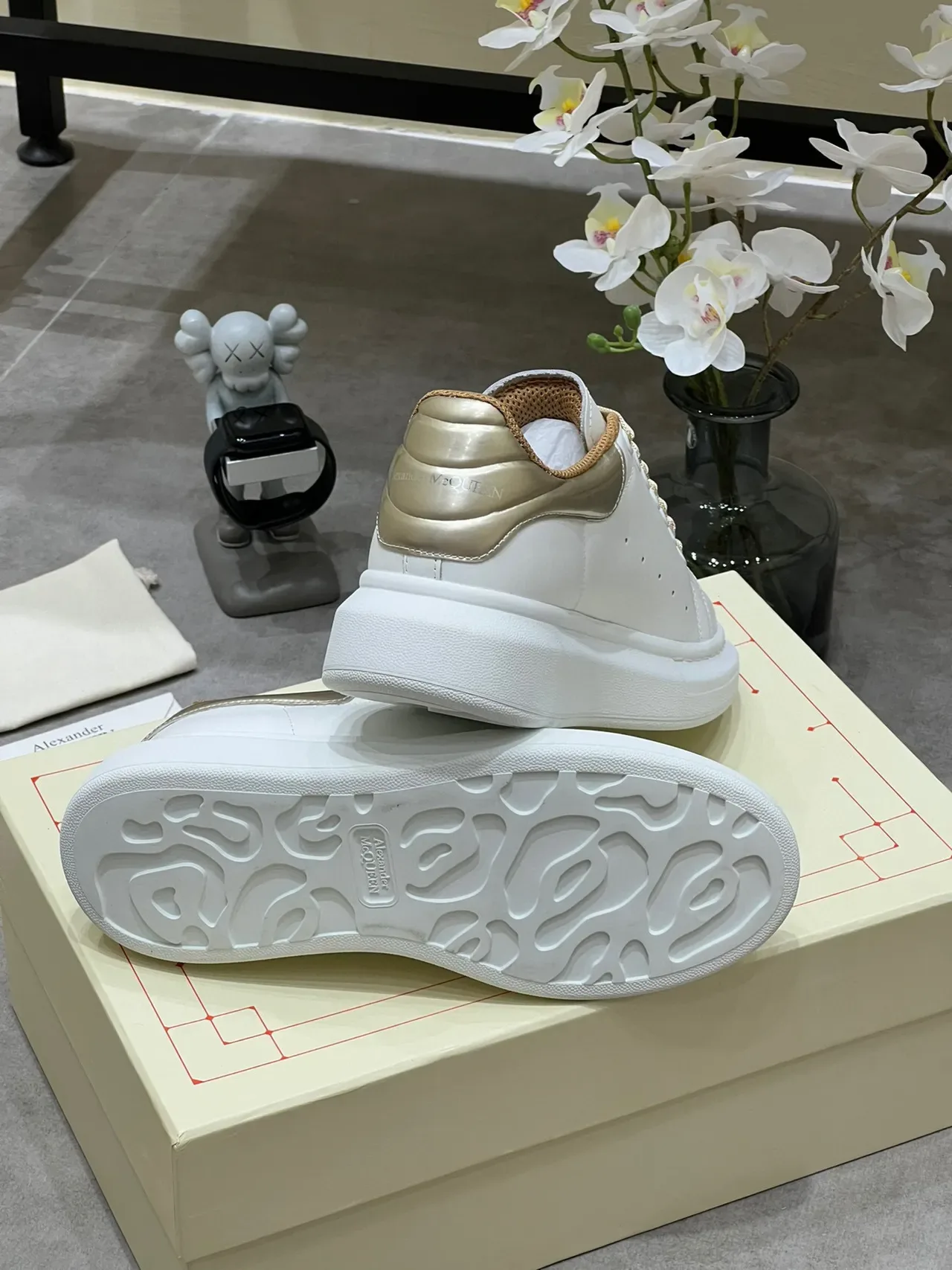 Alexander McQueen Oversized Sneaker White and Gold Lifestyle Sneakers 2