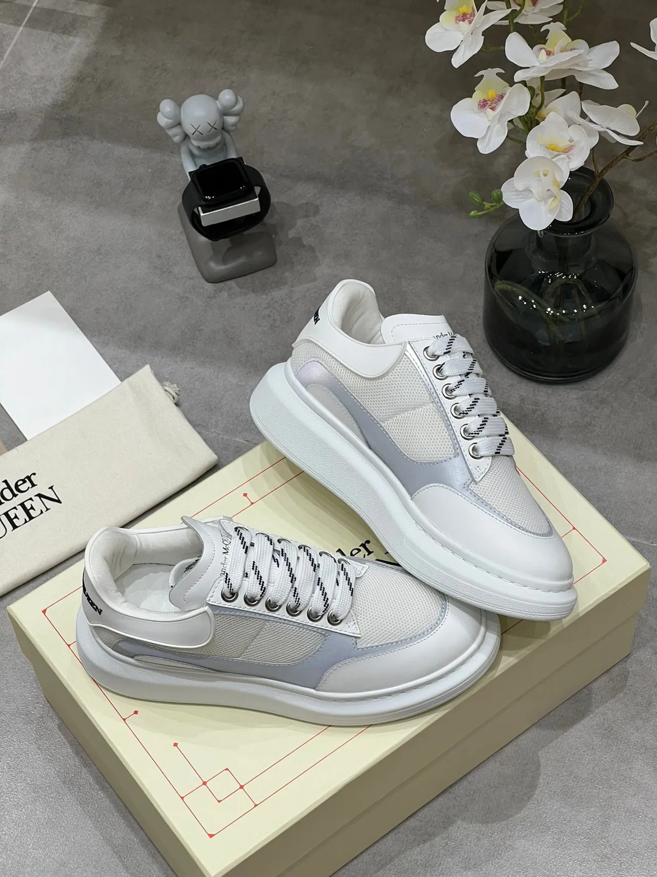 Alexander McQueen Oversized Sneaker White and Gray Lifestyle Sneakers 5