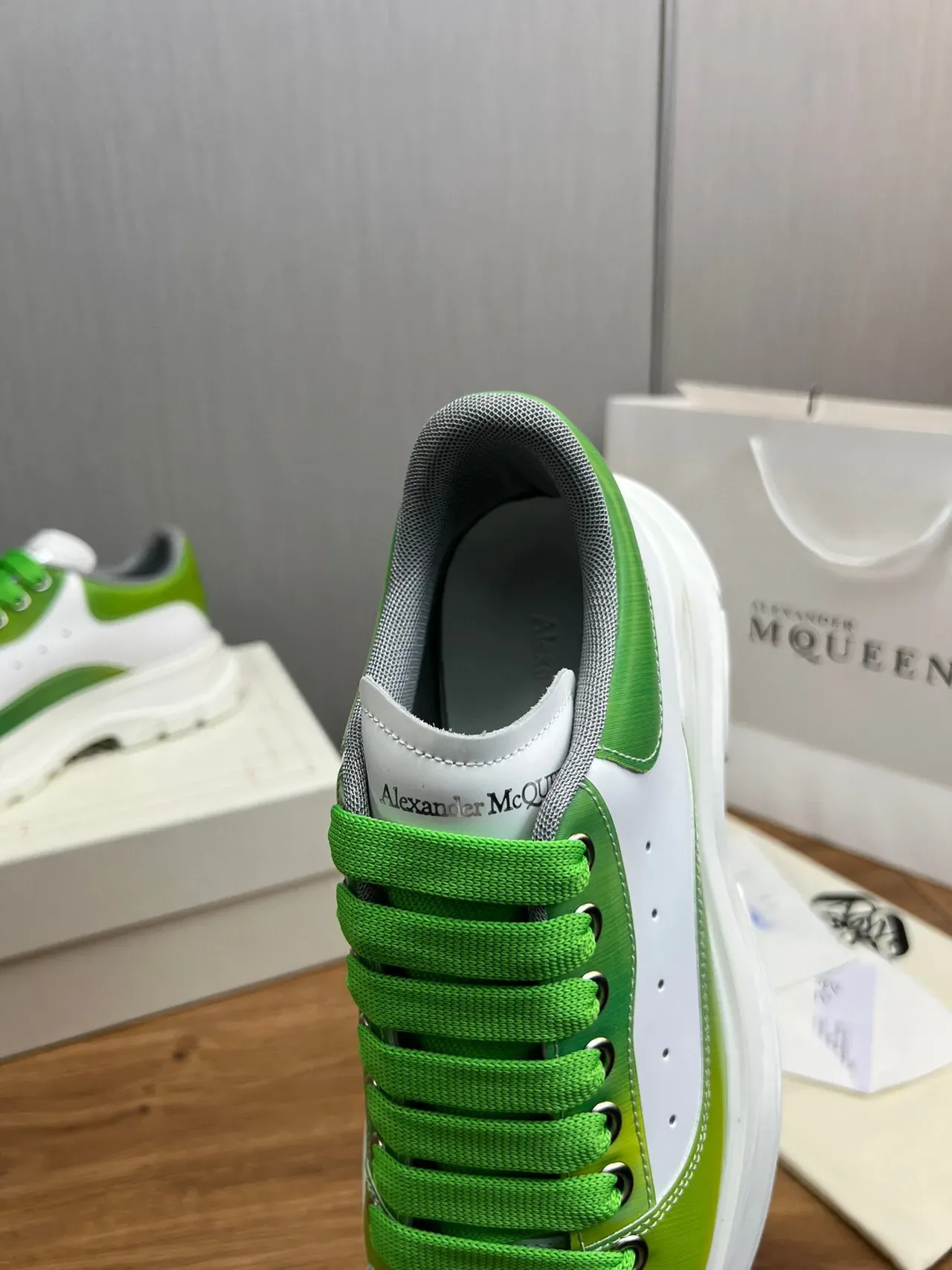 Alexander McQueen Oversized Sneaker White and Green Chunky Sneakers 7