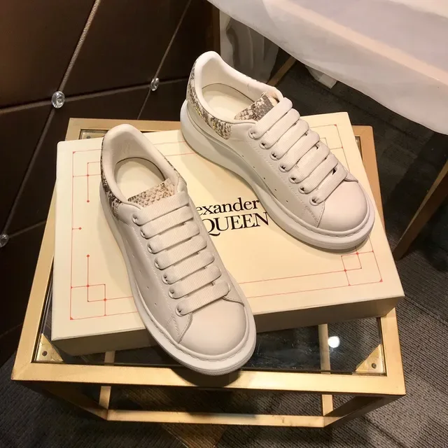 Alexander McQueen ओवरसाइज्ड स्नीकर व्हाइट बीज प्लेटफॉर्म चमड़ा लाइफस्टाइल स्नीकर 7