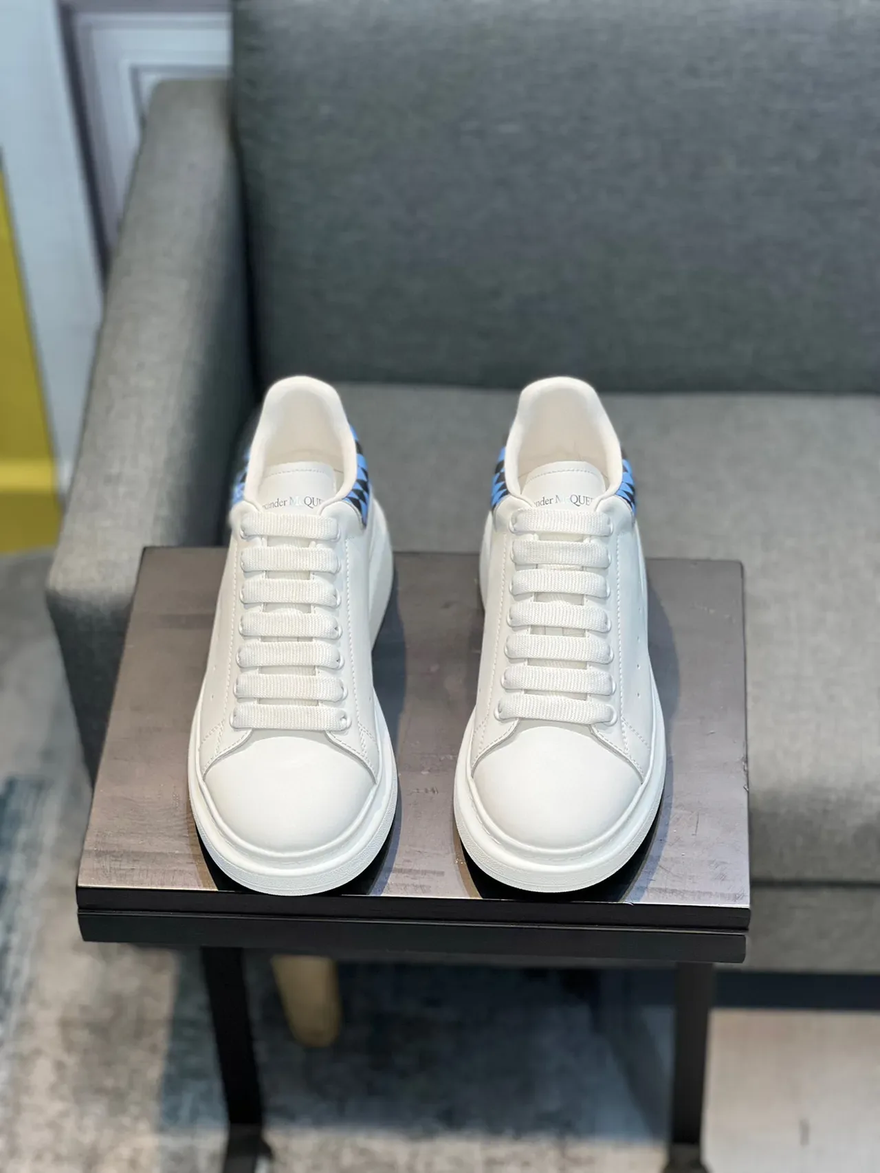 Alexander McQueen Oversized Sneaker White Blue Platform Sole Smooth Leather Upper Lifestyle Sneakers 6